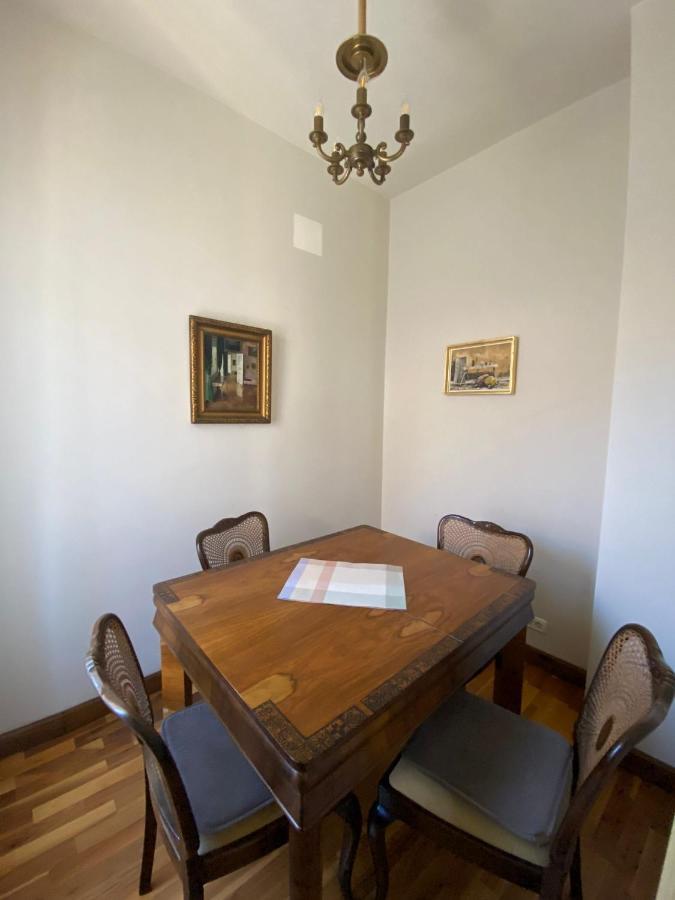Cristian Apartment Near Old Town Timişoara Buitenkant foto
